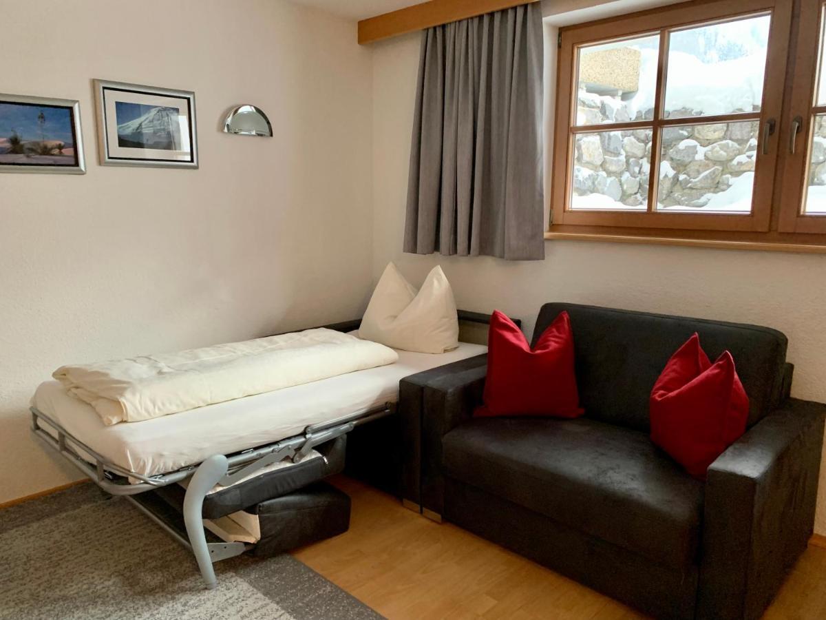 Pension Strolz Sankt Anton am Arlberg Dış mekan fotoğraf